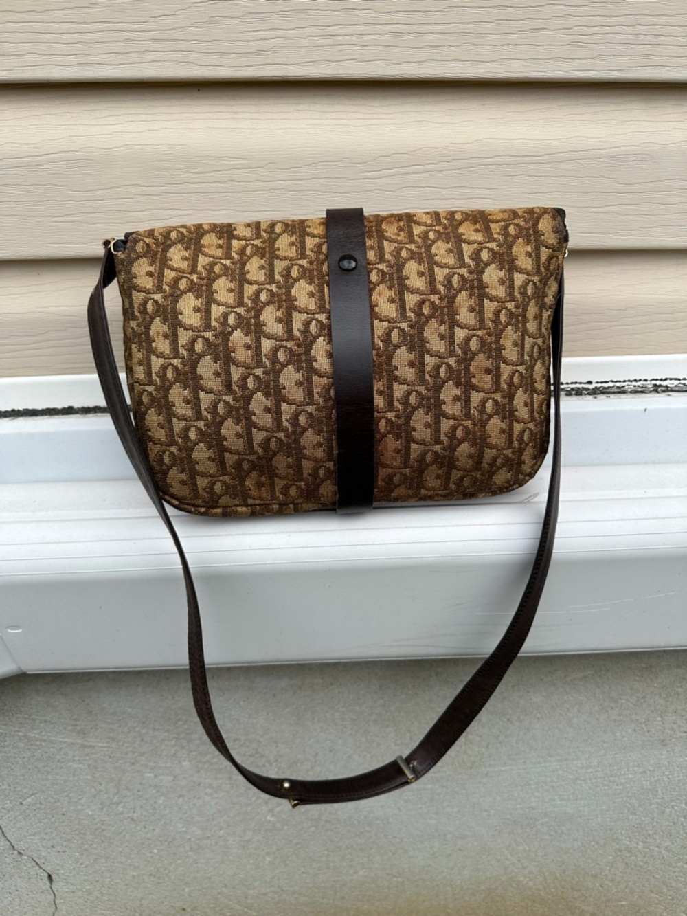 ✨ Christian Dior Trotter Canvas Shoulder Bag – Brown/Gold ✨ - Picture 7 of 17